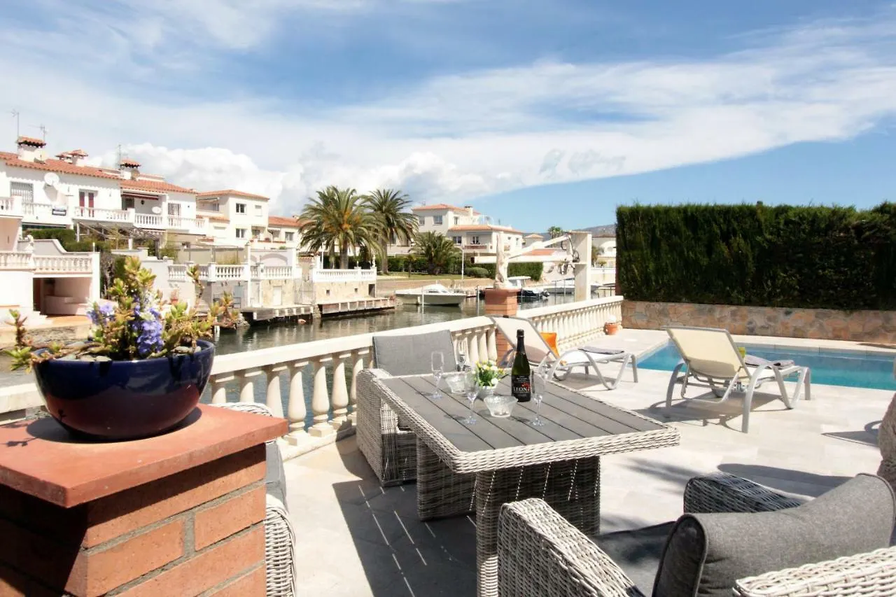 Leon Inmo Villa Gabriela - 10034 Empuriabrava
